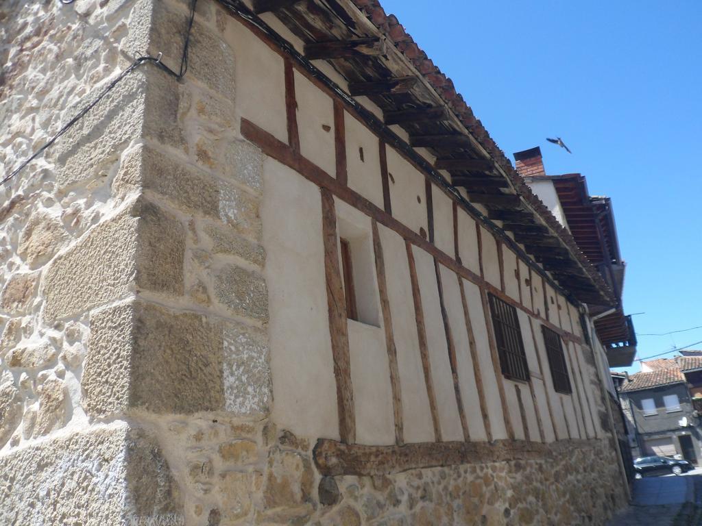 La Chova Piedralaves Exterior foto